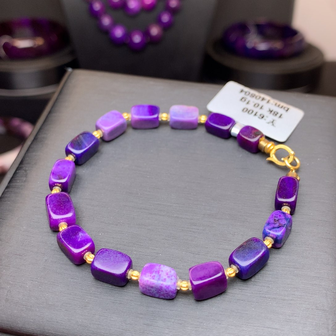 18K金镶嵌苏纪石（舒俱来）手链