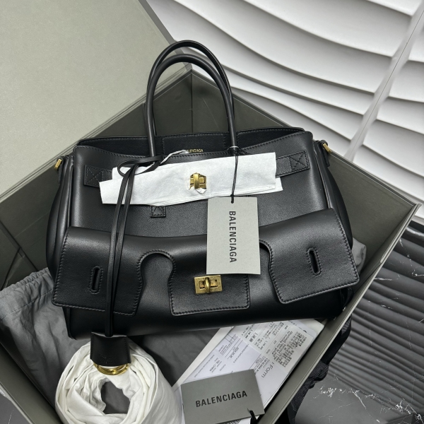 95新/巴黎世家/市场价29999/包包/250123XZ0018