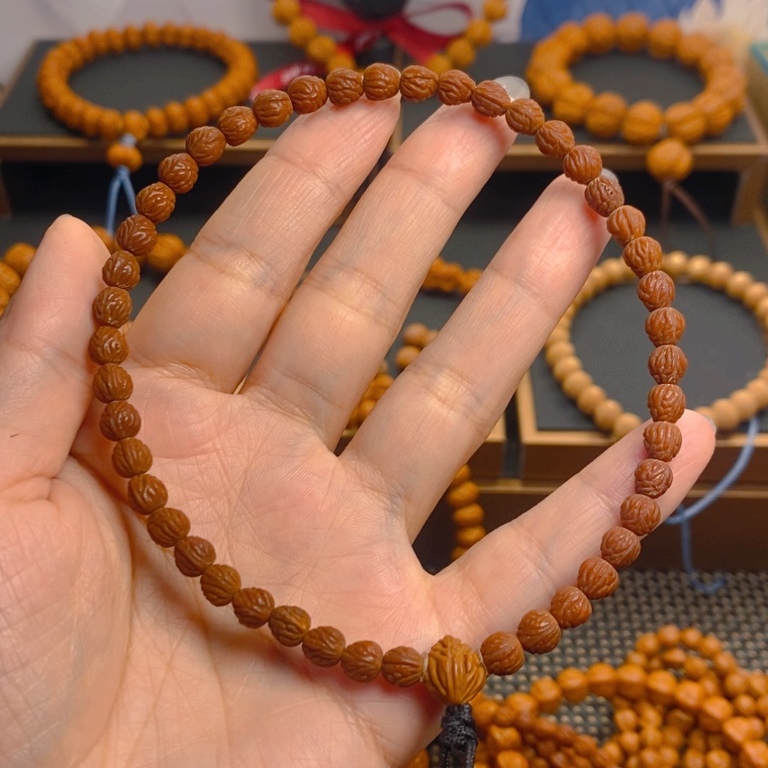 深***n桃核吊坠秦岭森林06