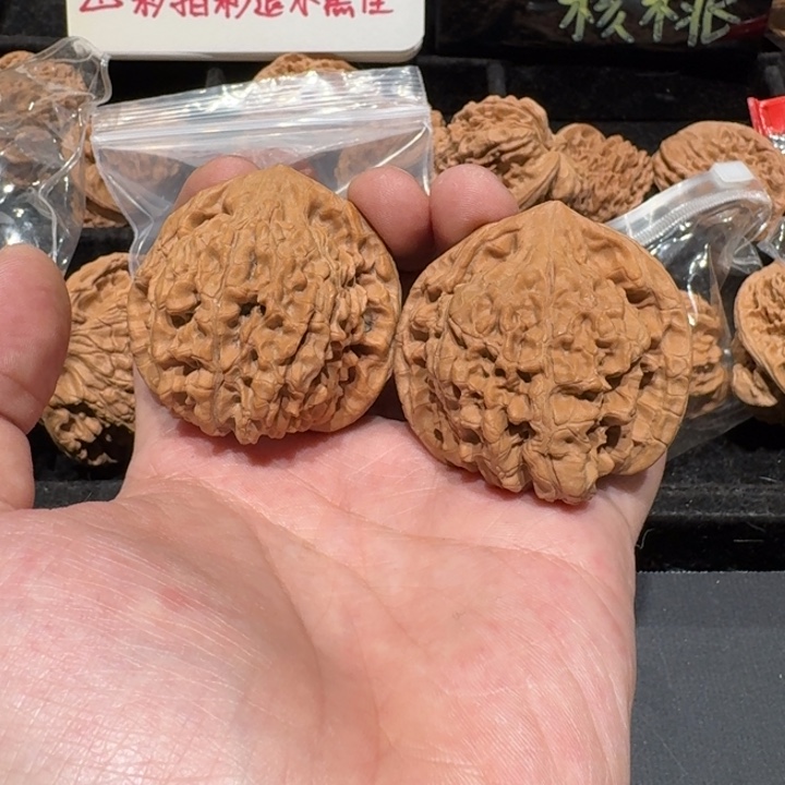 一***土把件文玩核桃49官帽