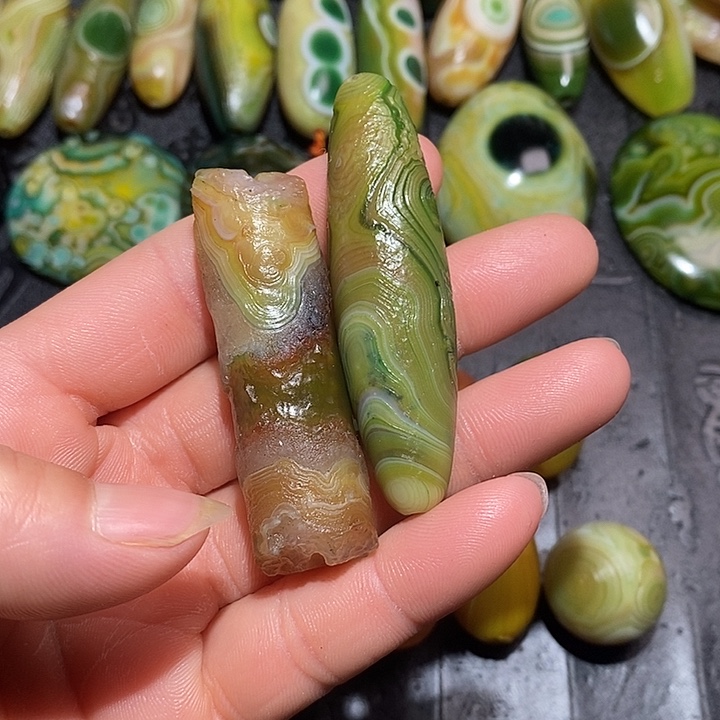 我***腾玛瑙/玉髓合金颈饰