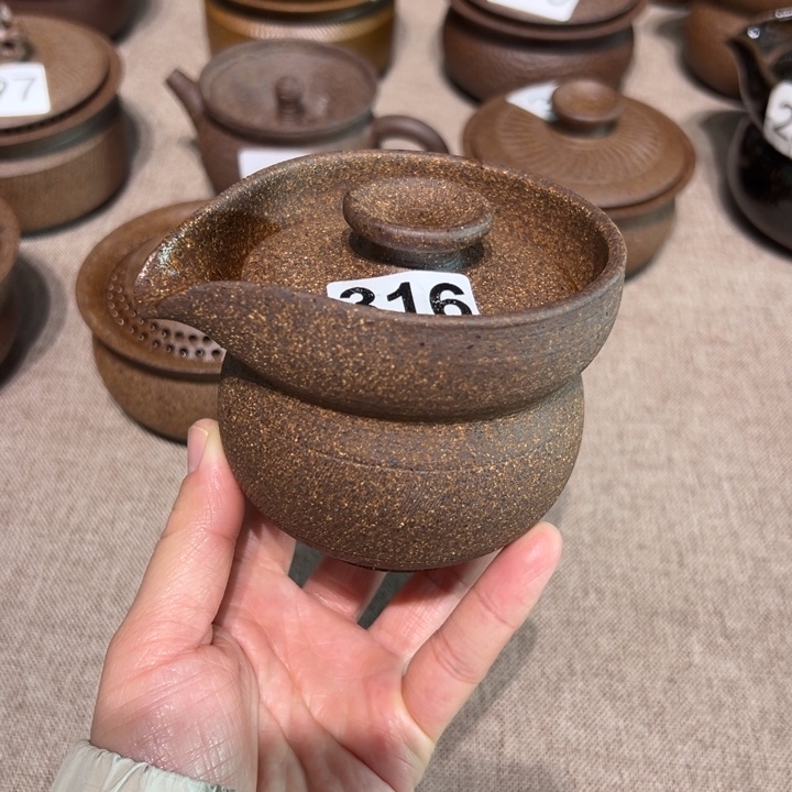 福利盖碗介意勿拍