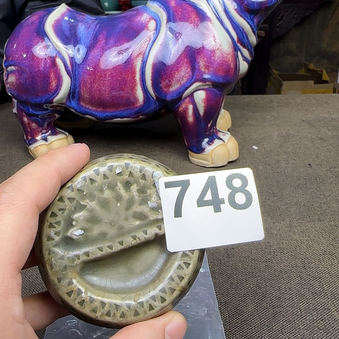 紫砂茶宠只要真货