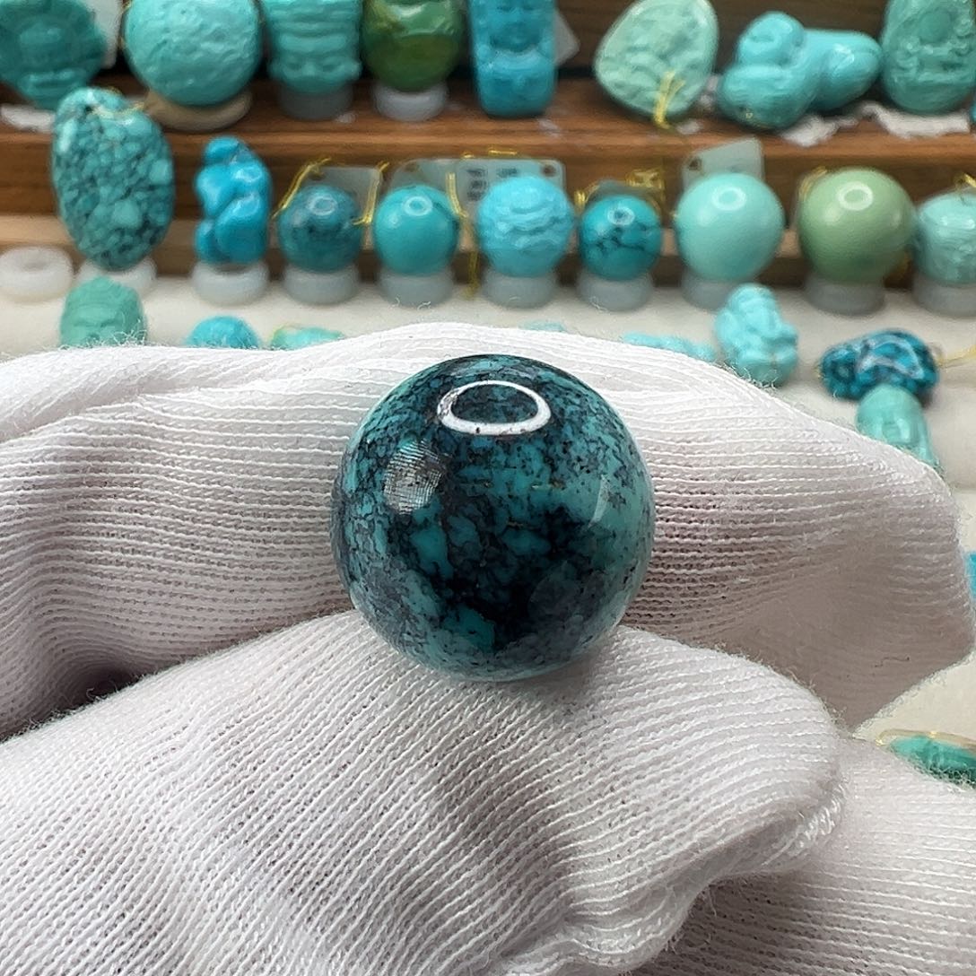 绿松石配饰未镶嵌