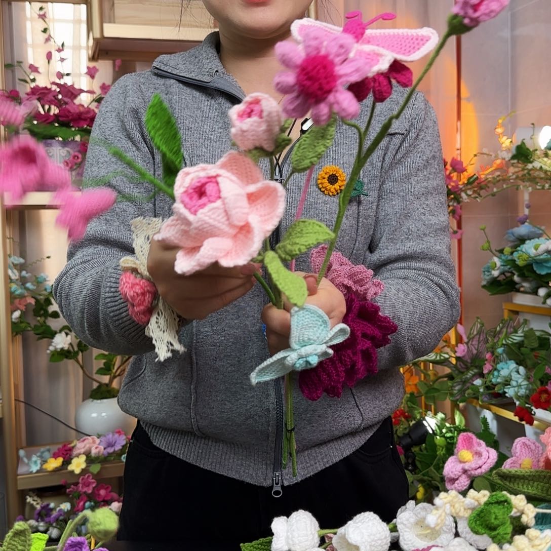 手工钩织设计花束