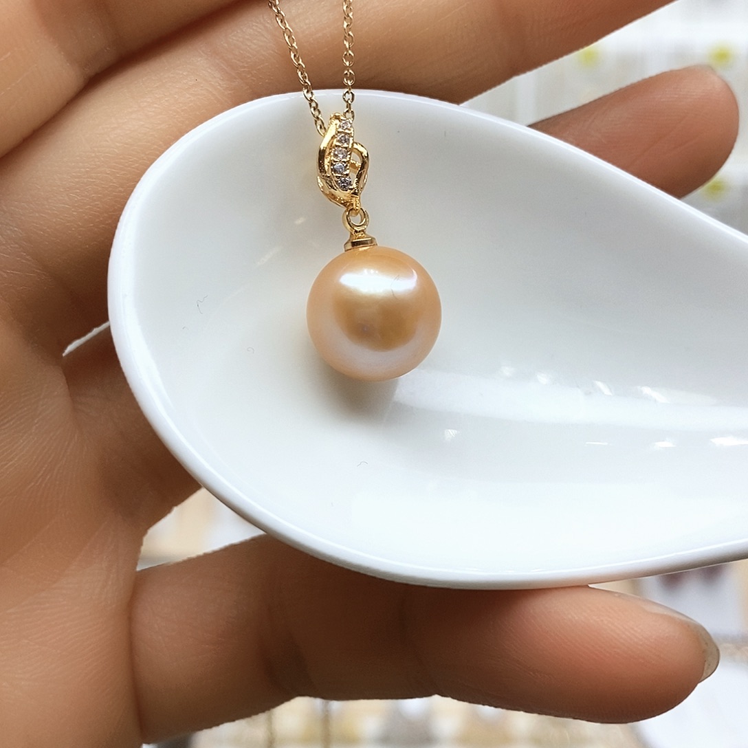 淡水珍珠颈饰合金