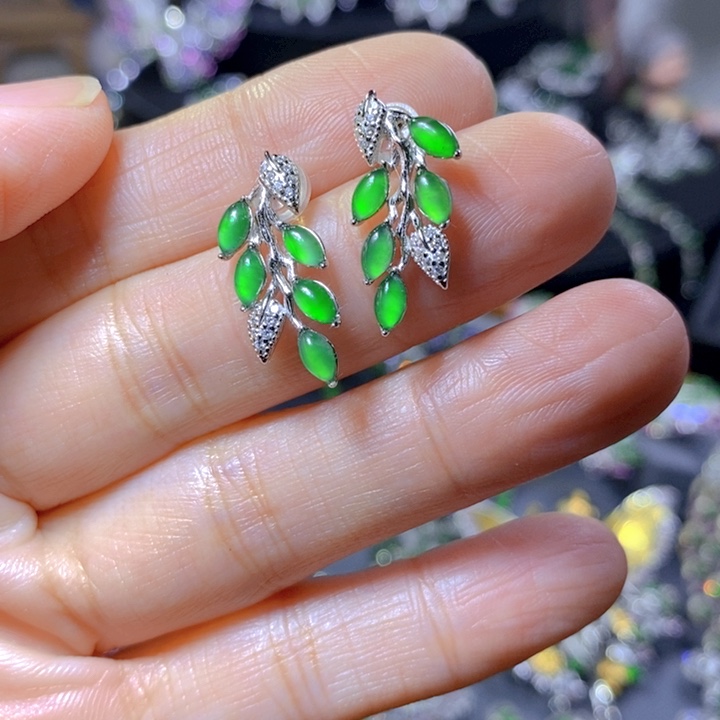 翡翠戒指银S925镶嵌天然翡翠