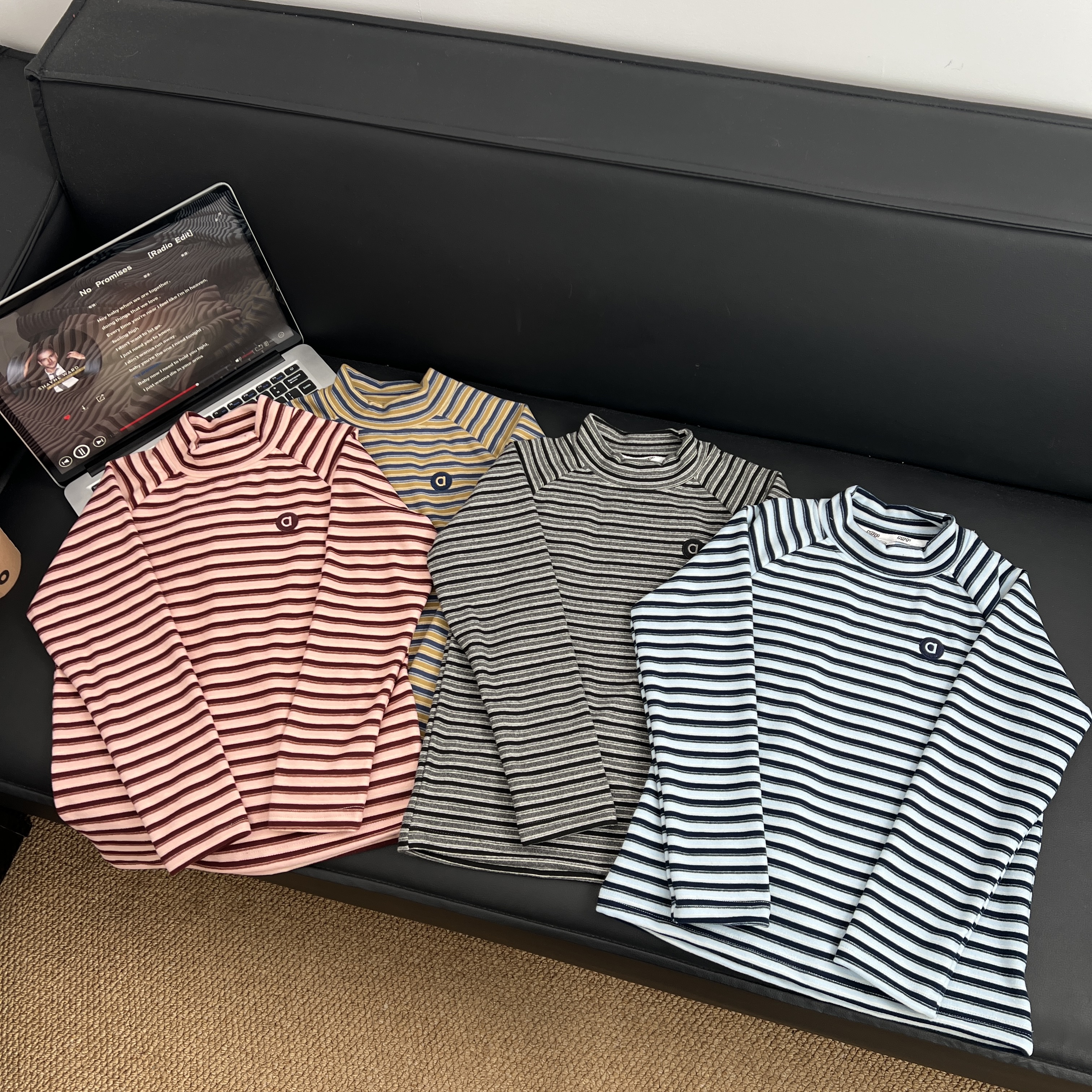 冬季儿童半高领条纹长袖保暖打底衫25155《YY德芙绒条纹打底衫》