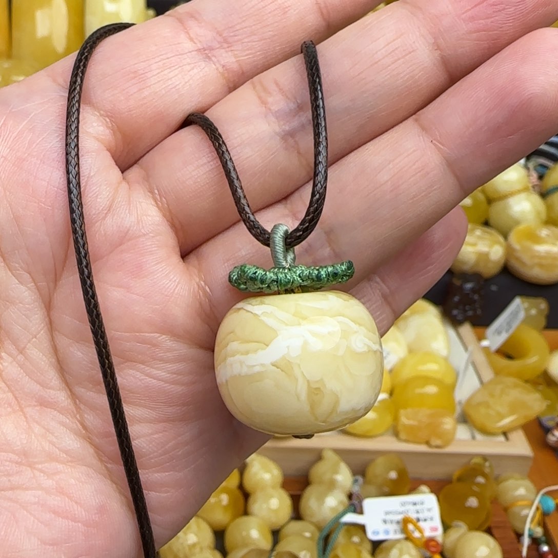 蜜蜡吊坠(赠链)未镶嵌天然俄料虎皮妖花蜜蜡柿子