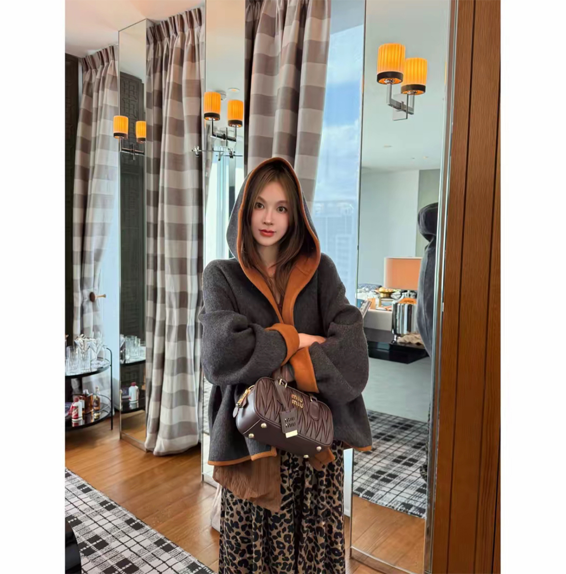 慵懒风百搭撞色双面呢连帽大衣26359