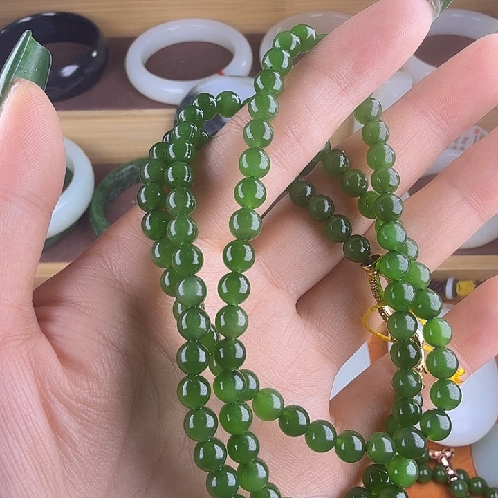 和田玉（糖玉）未镶嵌颈饰