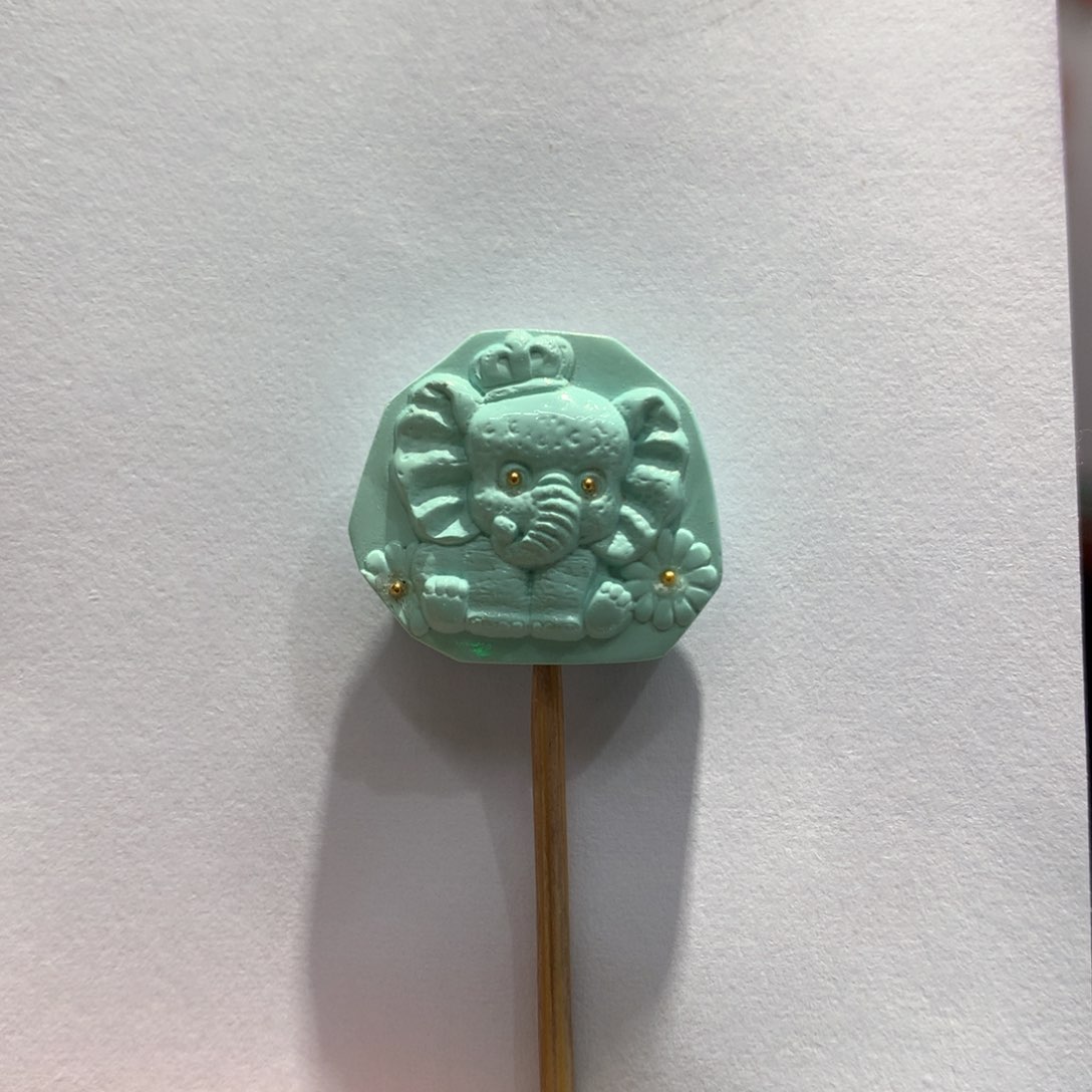 绿松石吊坠未镶嵌