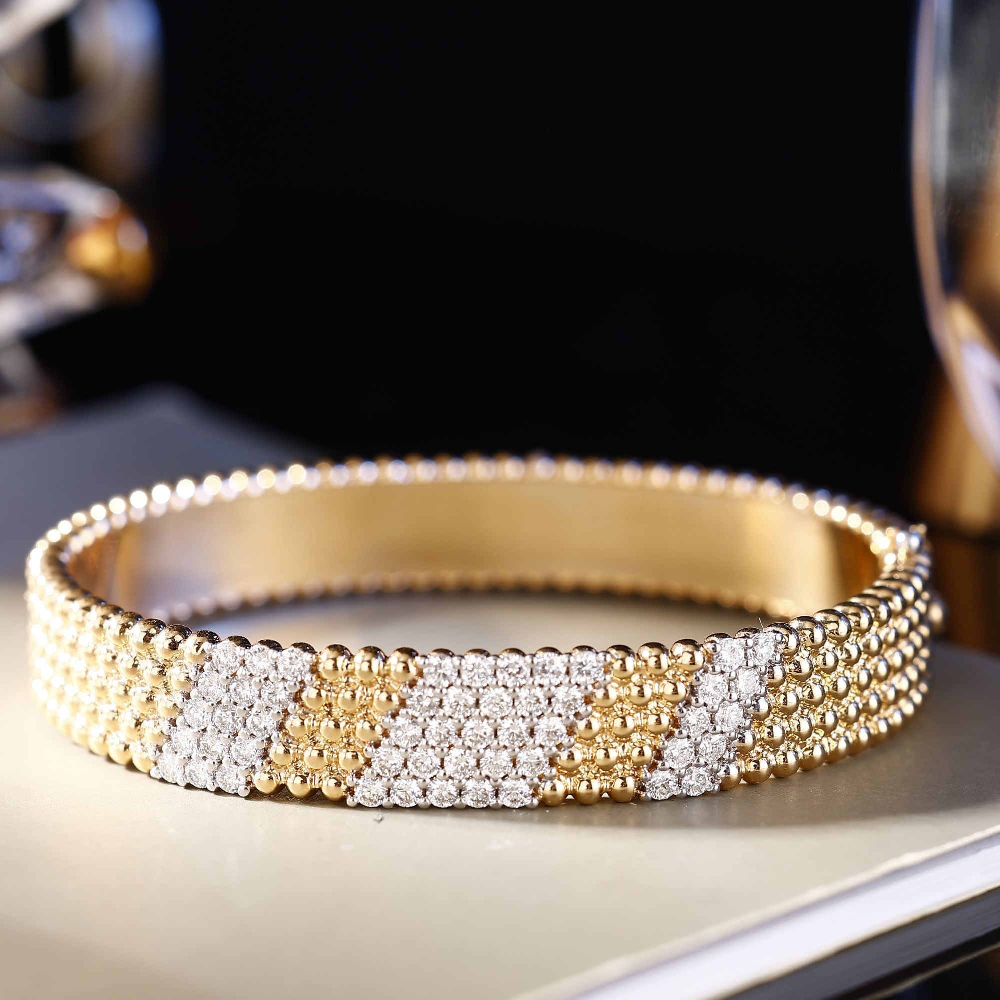 18K金钻石宽版珠珠手镯 CZ (定制品质48小时鉴赏期)