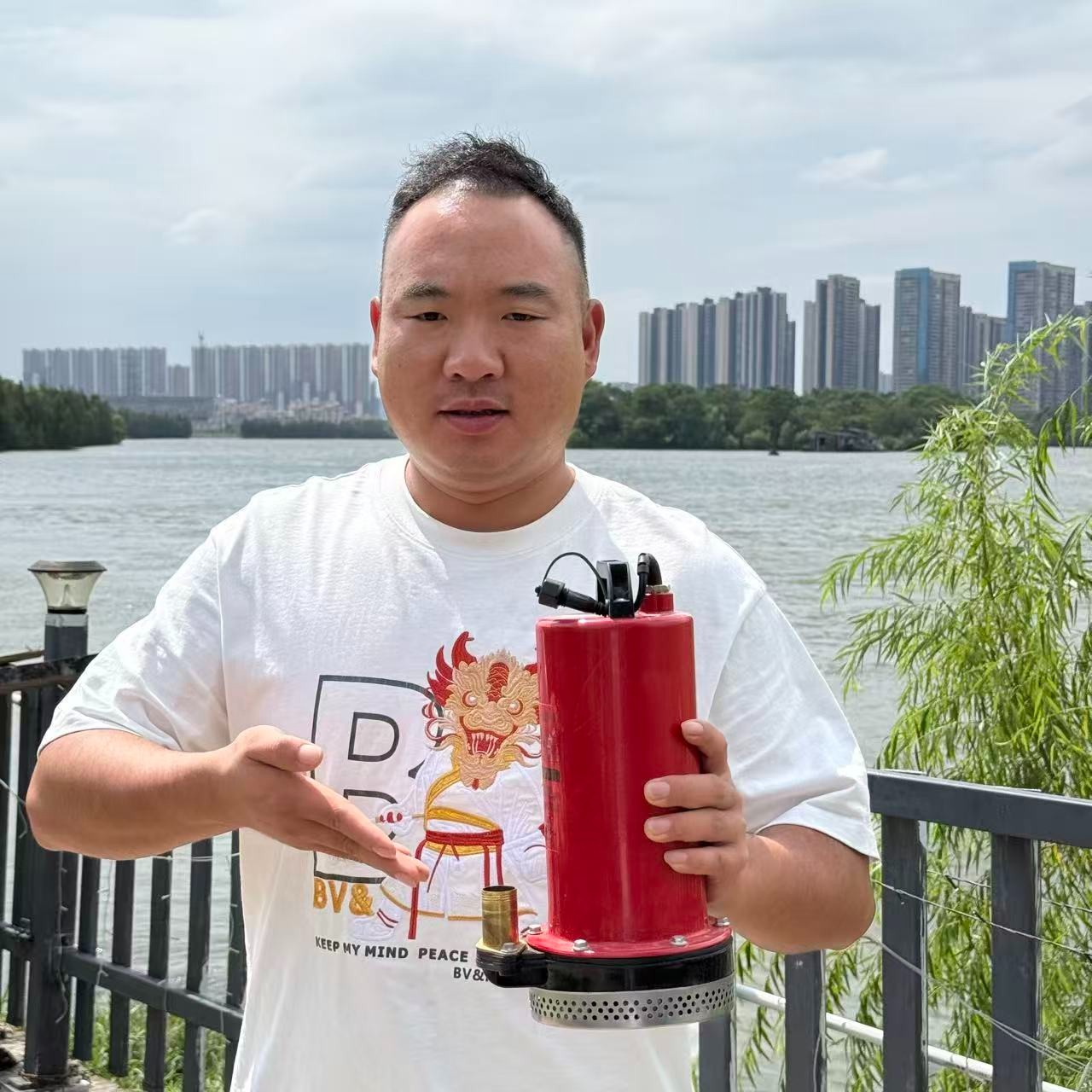 长续航【无线充电抽水泵】