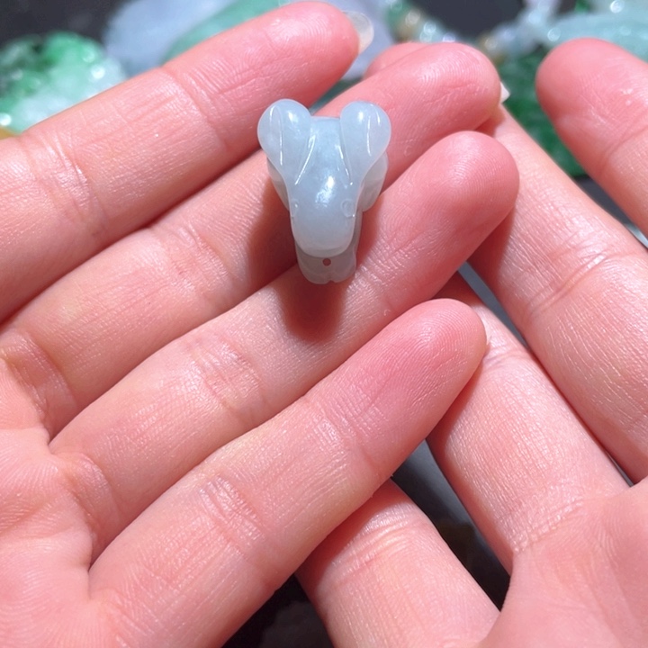 【闪购商品】翡翠颈饰未镶嵌天然翡翠