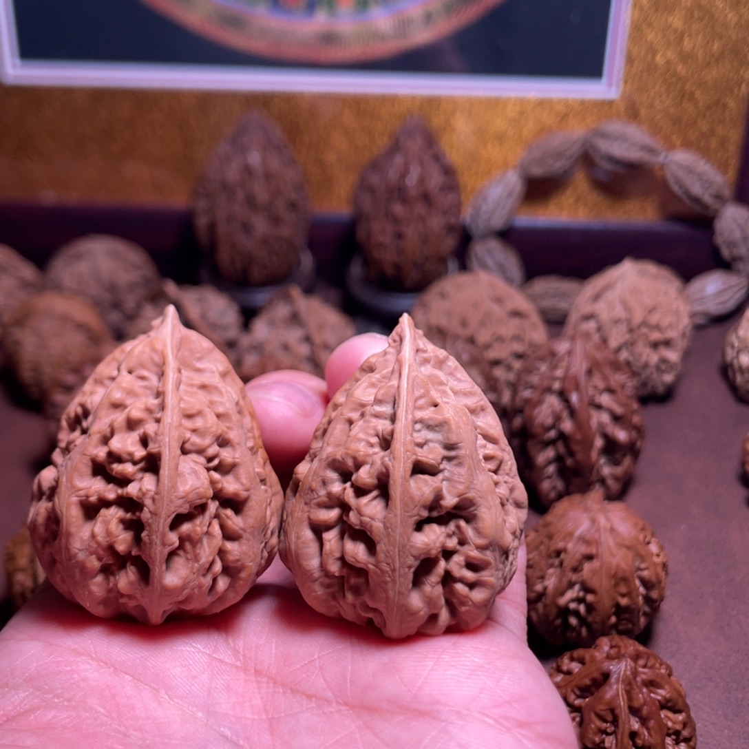 文玩核桃吊坠楸子