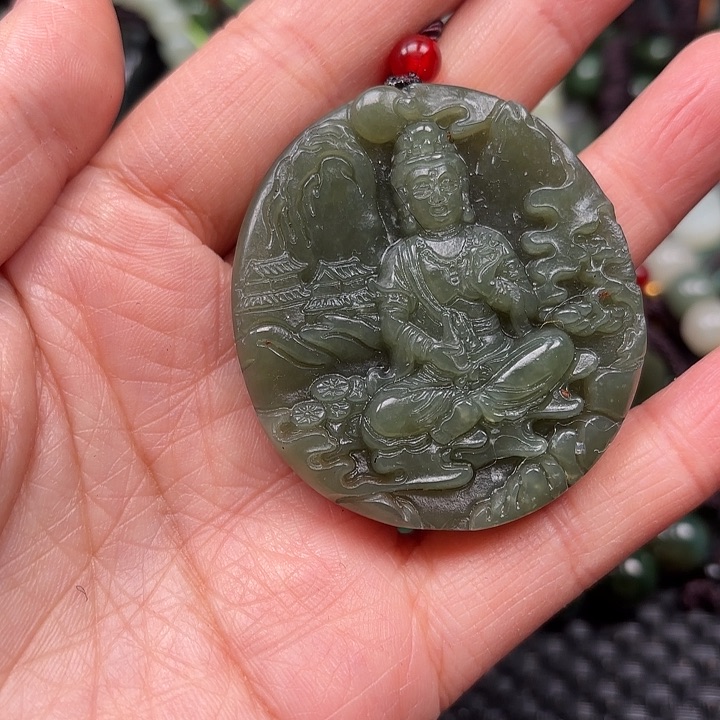 和田玉颈饰未镶嵌