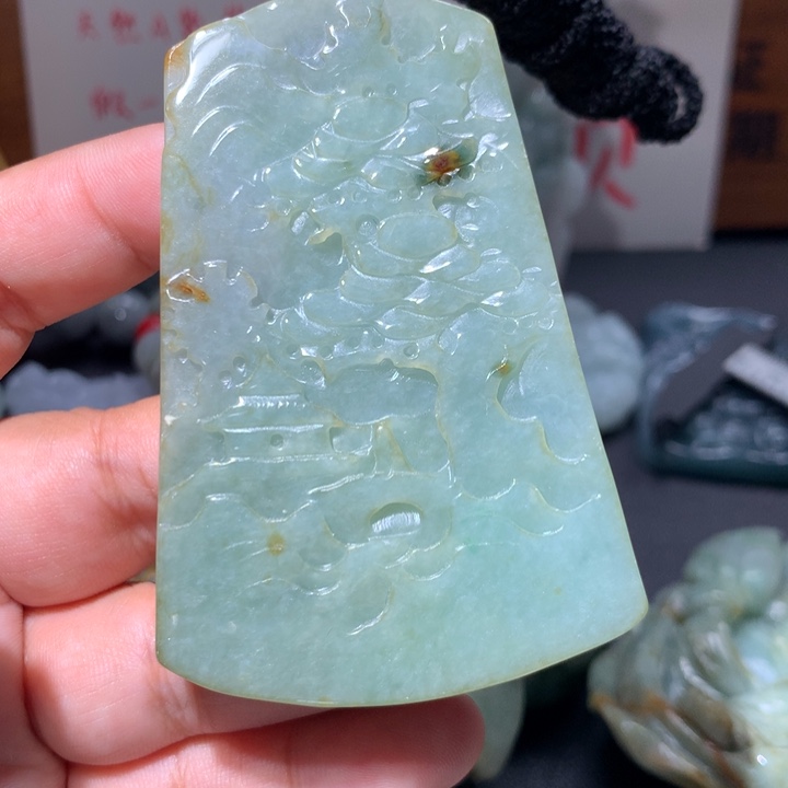 翡翠未镶嵌颈饰保真天然A货翡翠