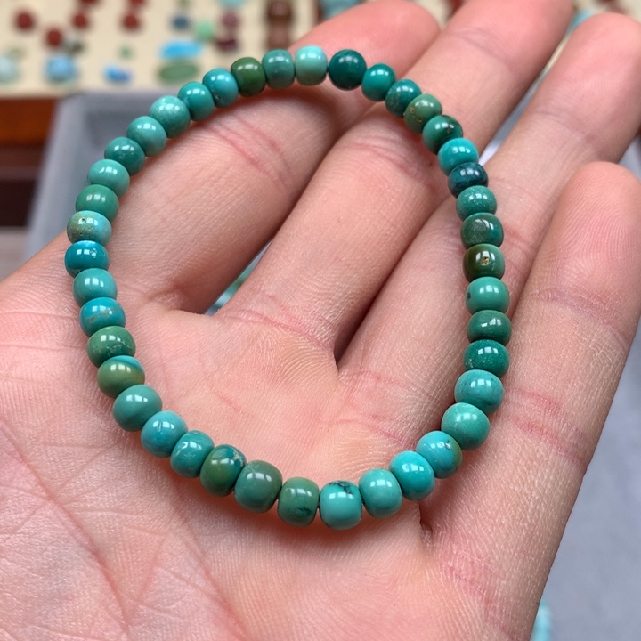 绿松石配饰未镶嵌