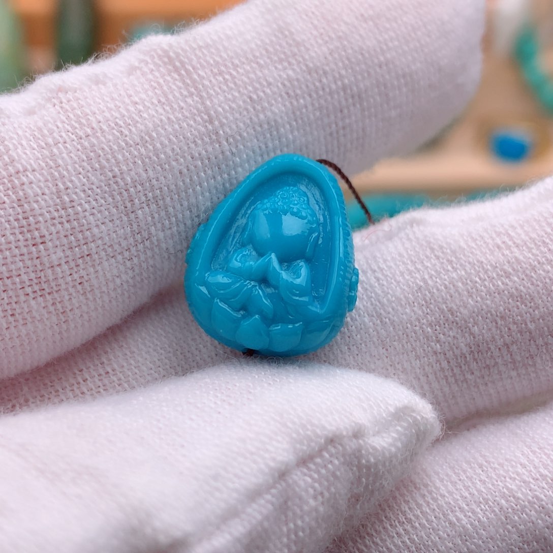 未镶嵌绿松石雕刻件