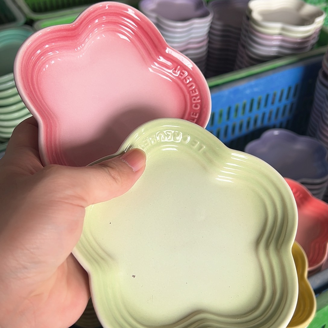 陶瓷 瑕疵 小梅花碟 抹茶绿 浅粉