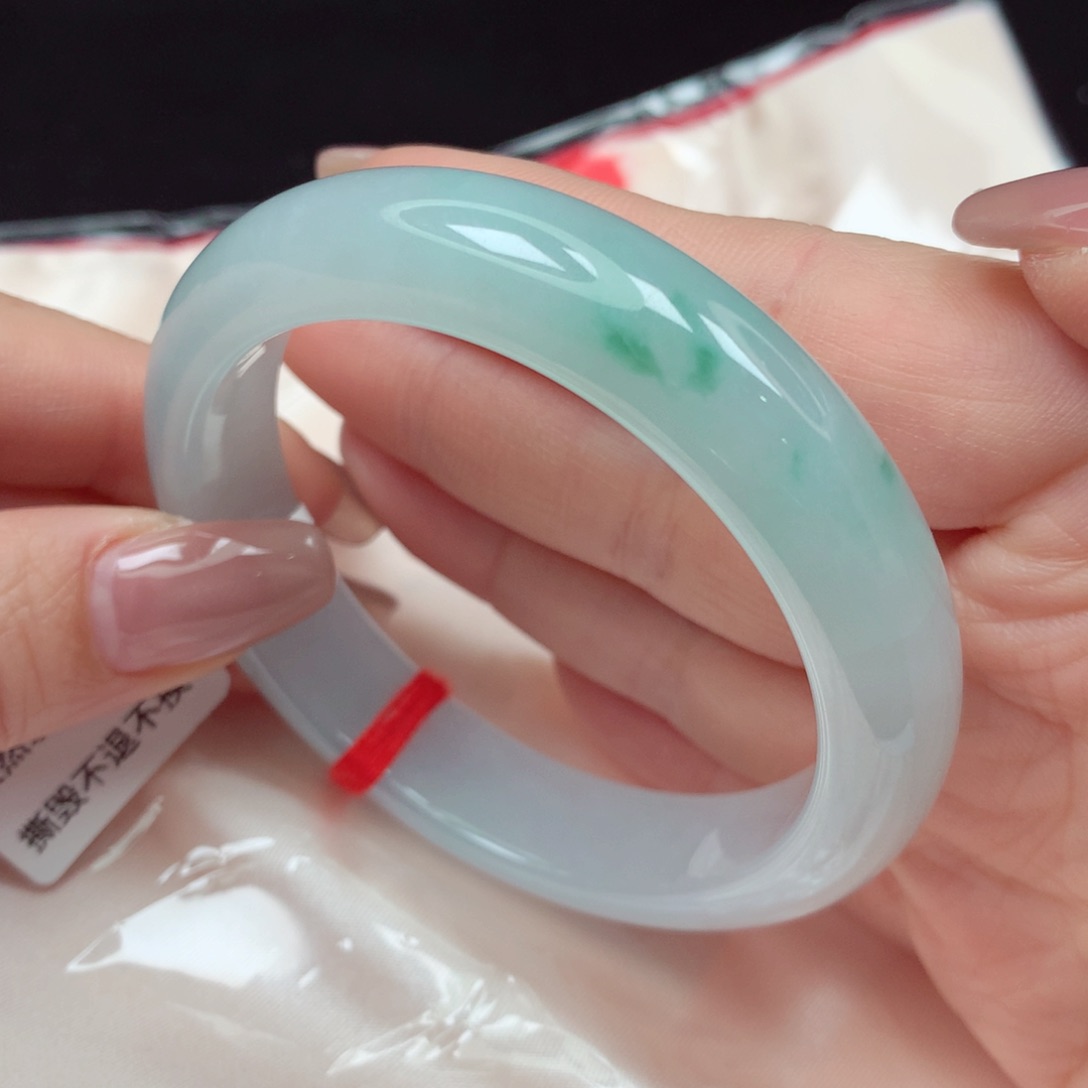 翡翠手镯未镶嵌手镯55