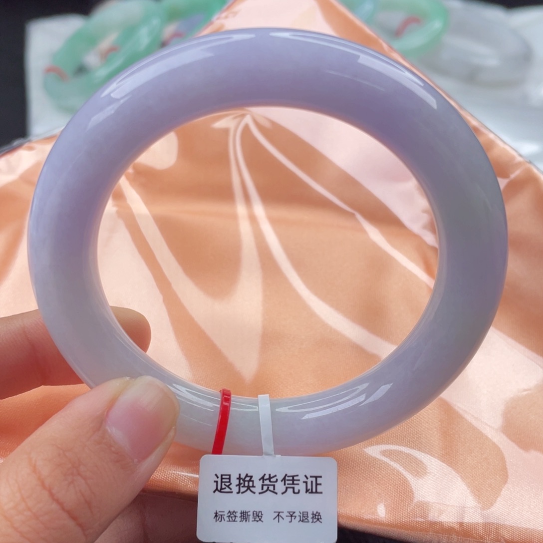 翡翠手镯（圆镯）未镶嵌