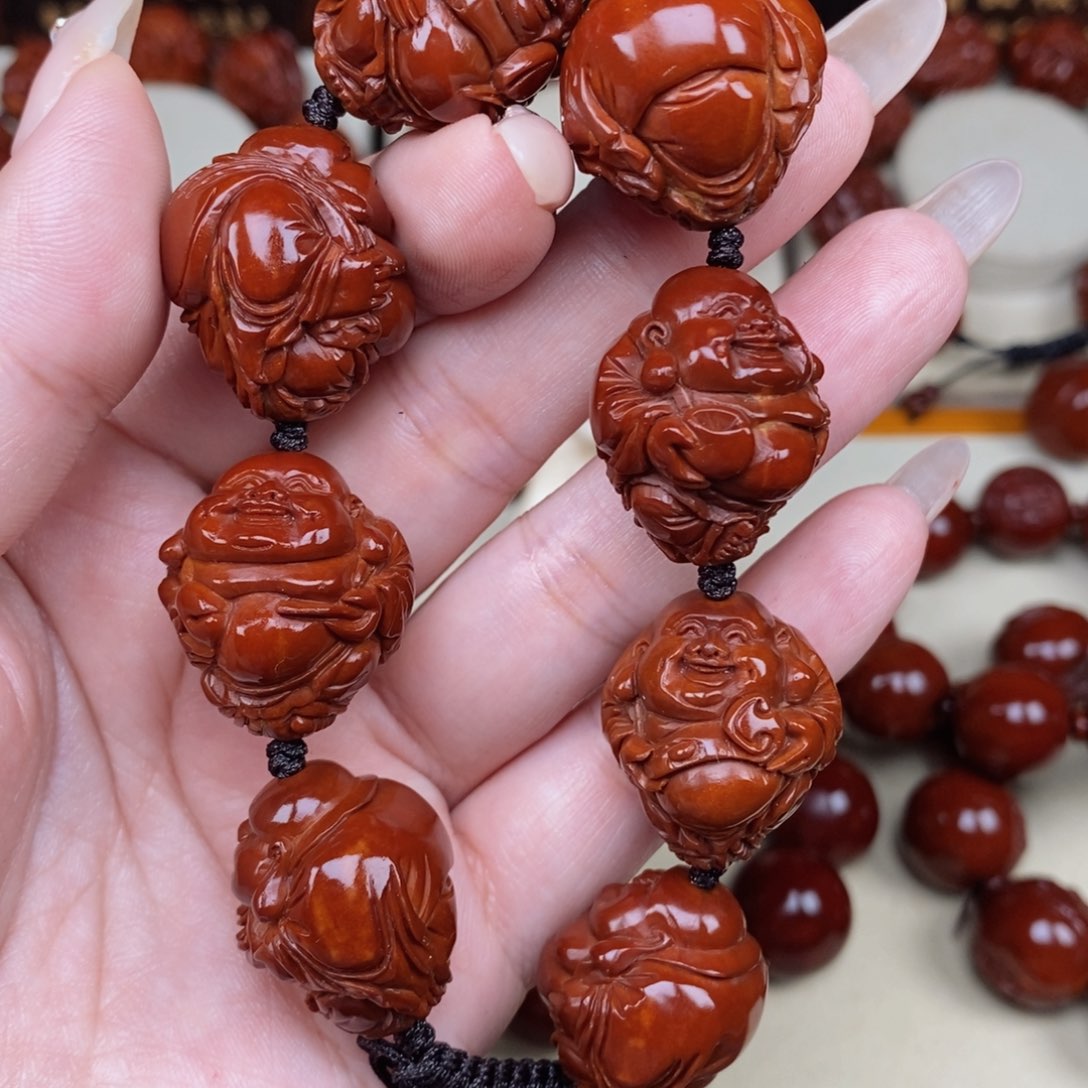 橄榄核吊坠好****军八宝弥勒