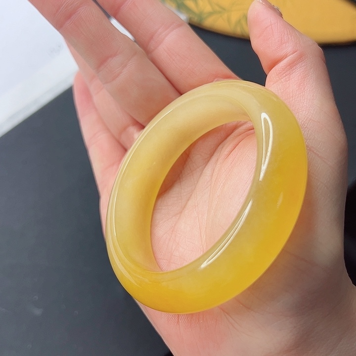 石英质玉手镯未镶嵌176-55.5