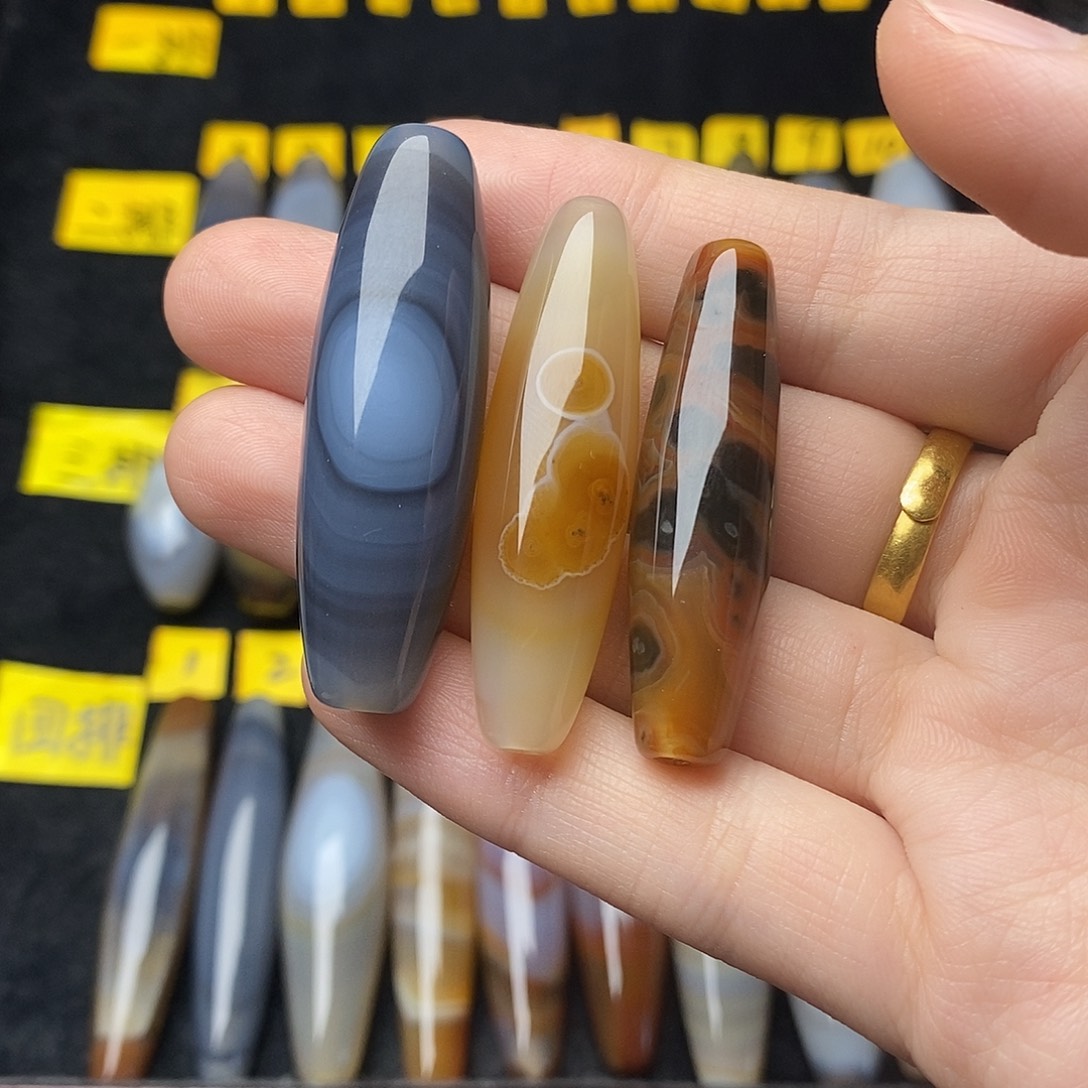 准***单玛瑙/玉髓未镶嵌颈饰