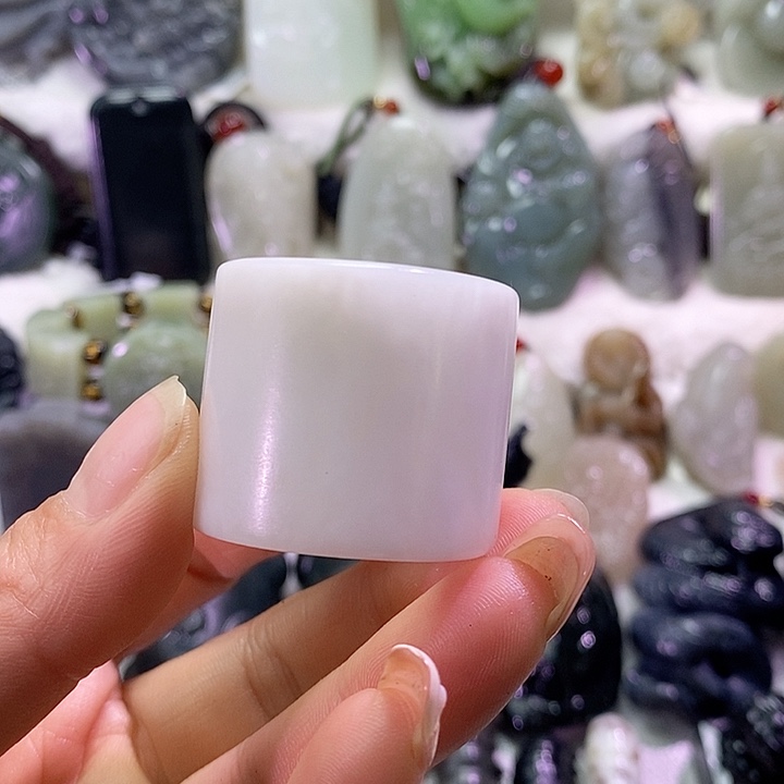 和田玉未镶嵌边角料