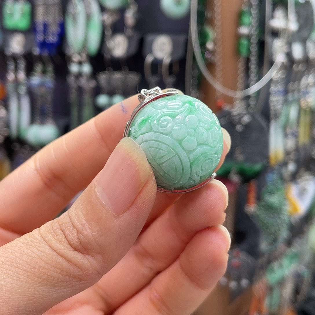 赤***圆翡翠银S925镶嵌耳饰243ghhhh