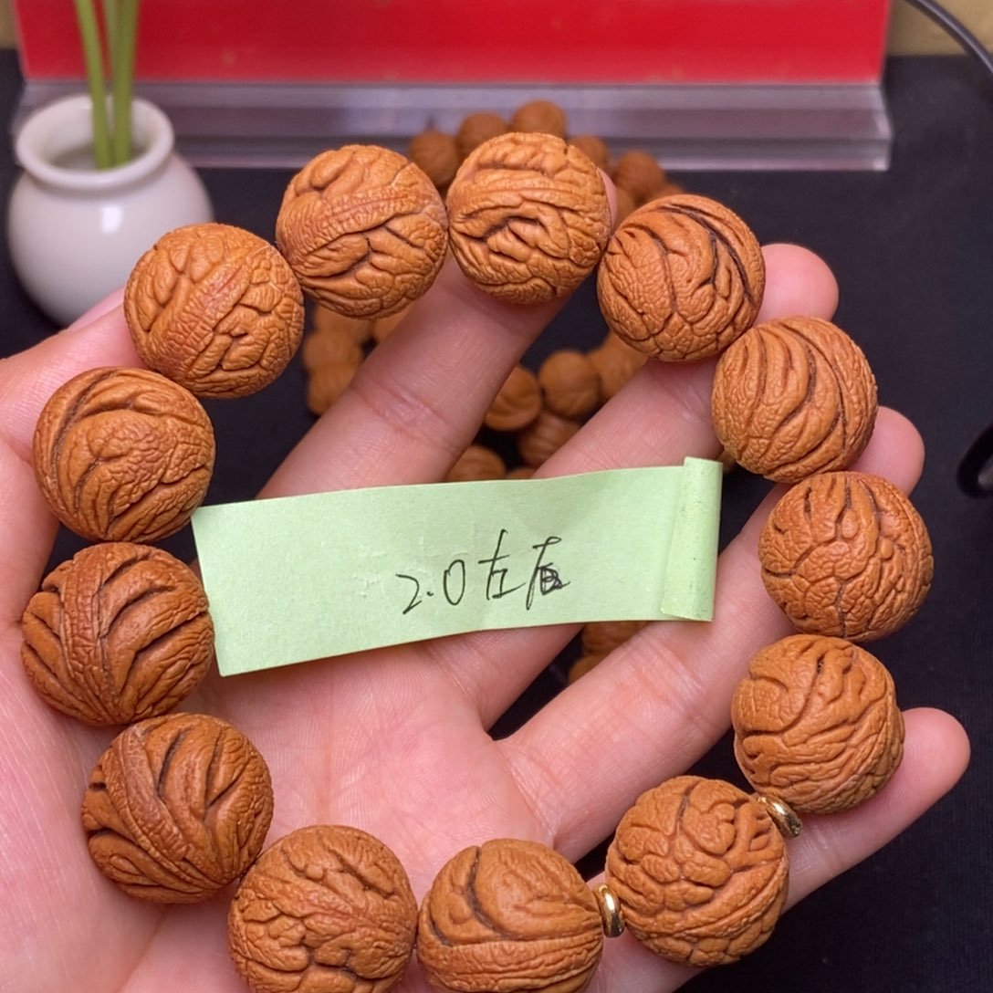 桃核吊坠秦岭龙纹桃核3