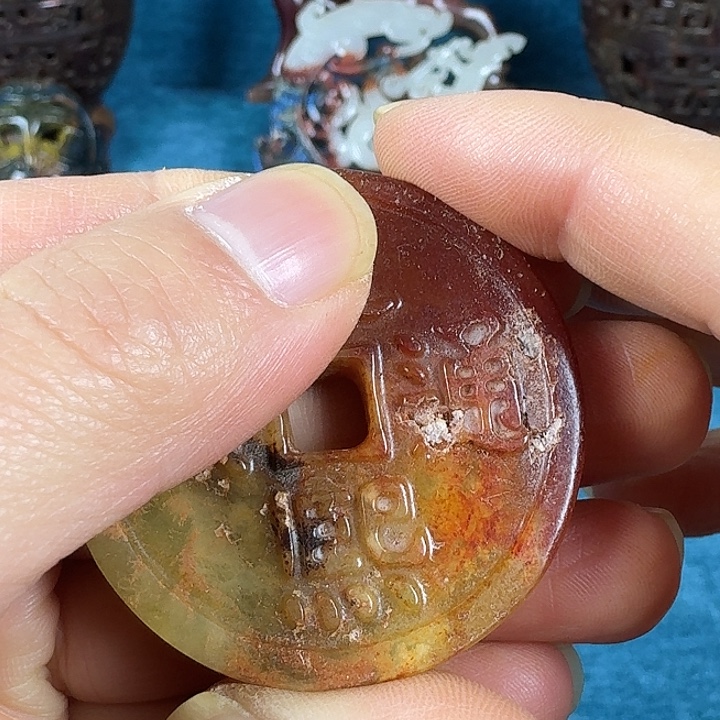 和田玉（糖玉）未镶嵌挂件