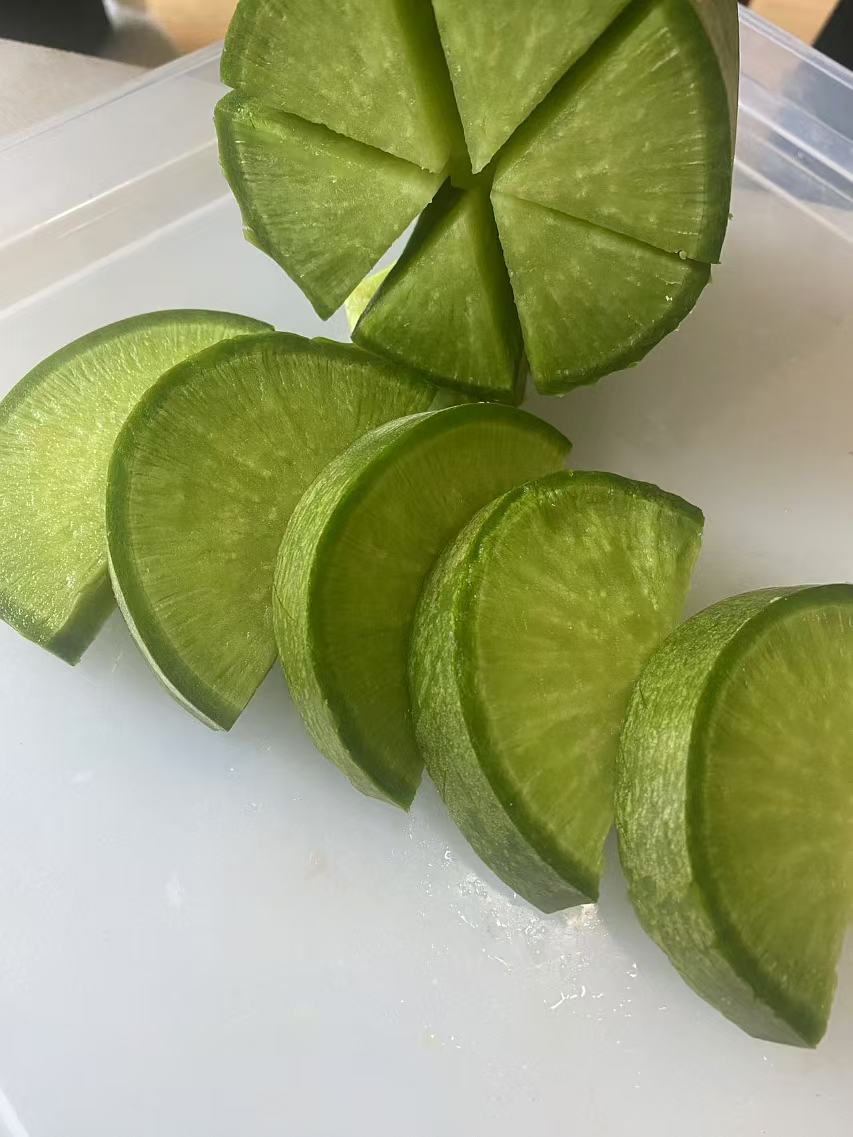 天津正宗沙窝水果萝卜憨憨推荐