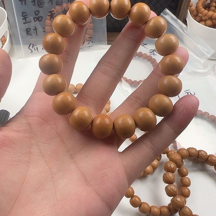 猴头核桃手串正圆光珠 13+返油款