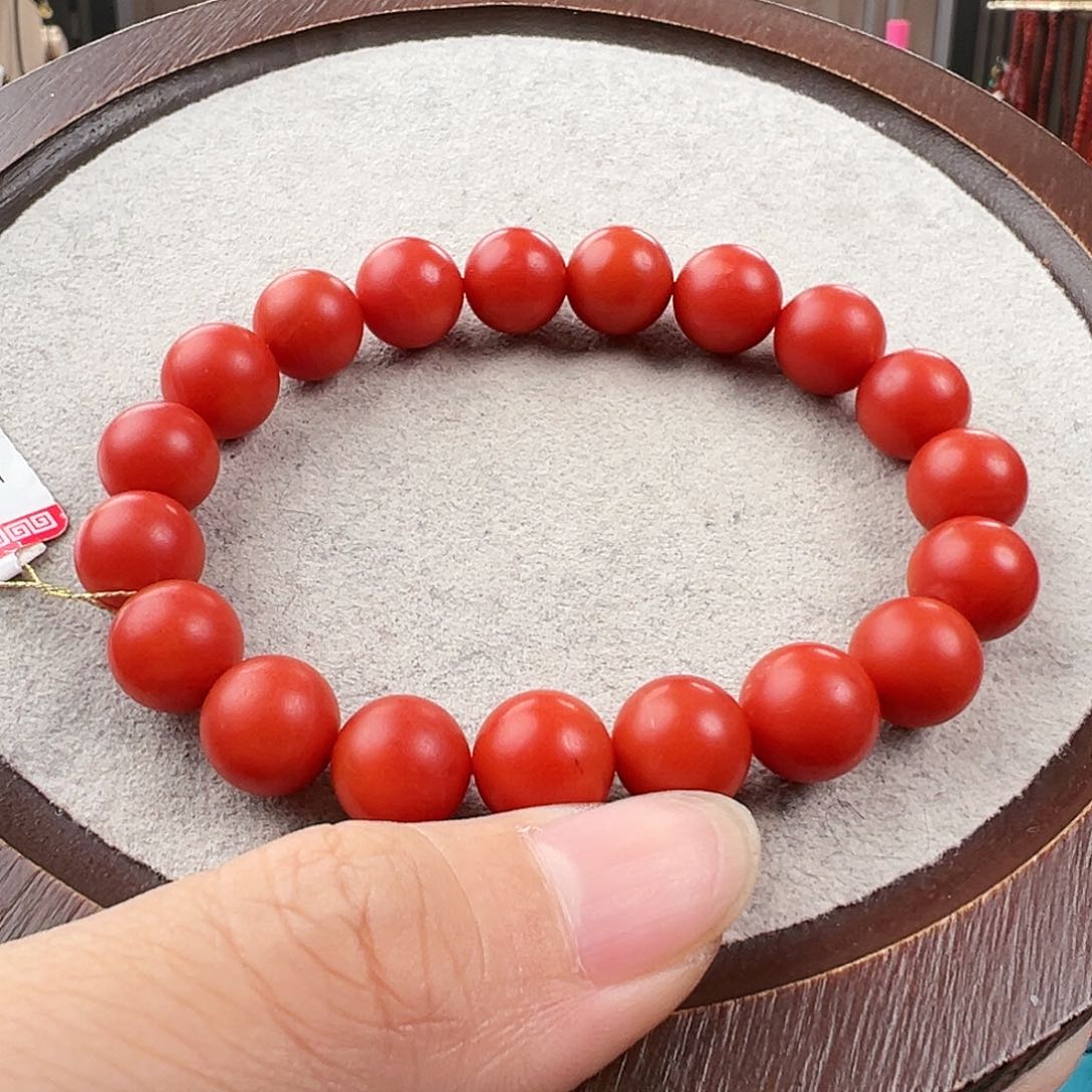 南红玛瑙手串未镶嵌