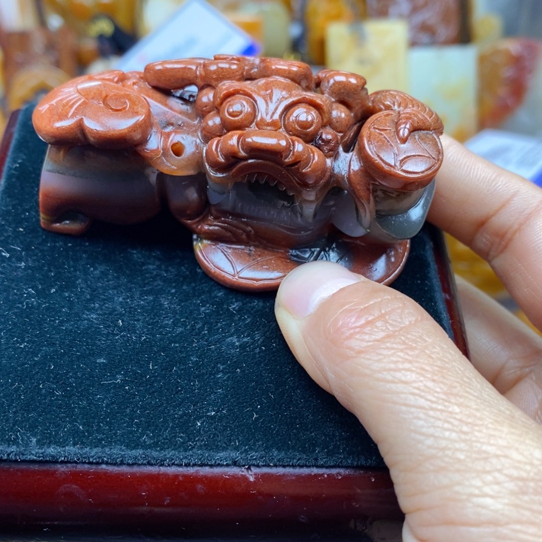 石英质玉颈饰未镶嵌