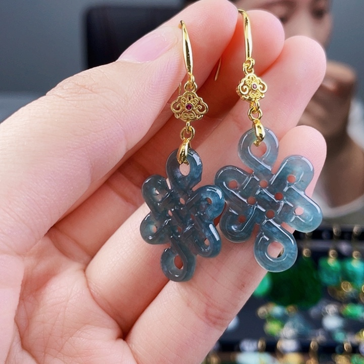 翡翠耳饰未镶嵌饰品