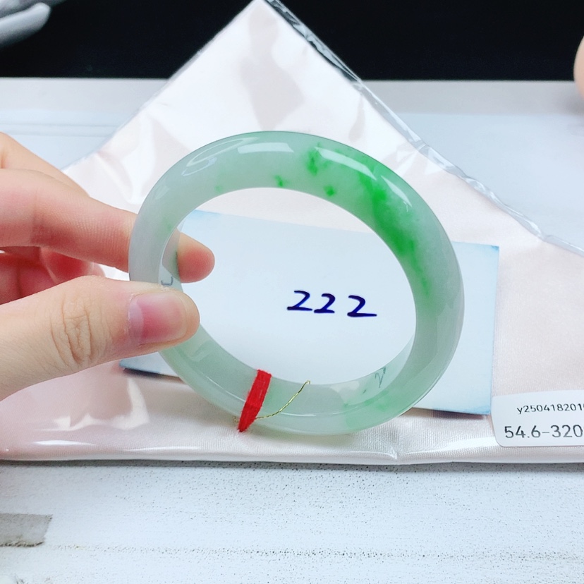 【闪购商品】翡翠手镯未镶嵌缅甸天然a货手镯54+