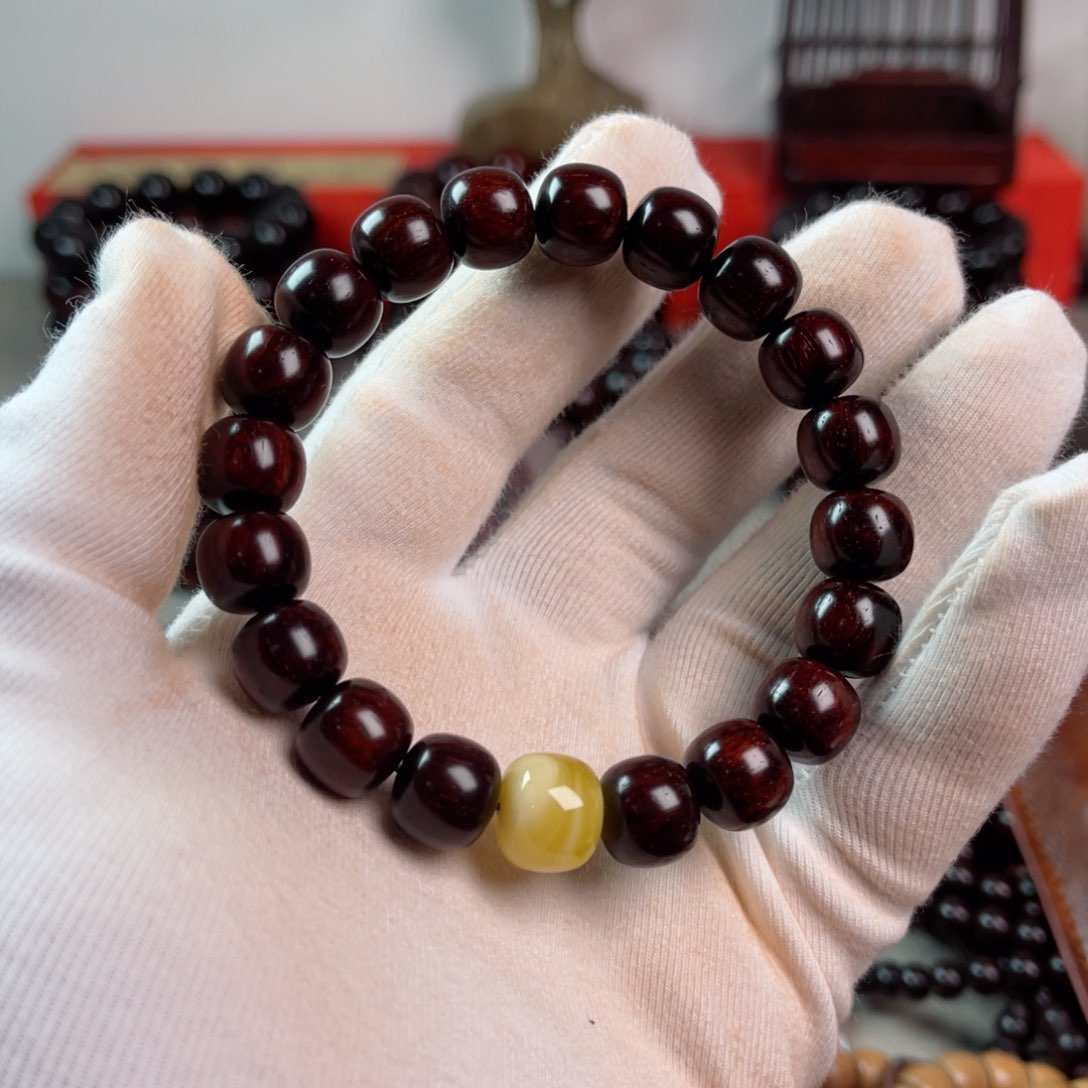 小叶紫檀手串/手链10/11老型高油密配蜜蜡