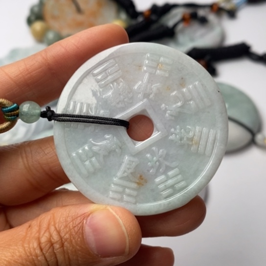 翡翠未镶嵌挂件翡翠