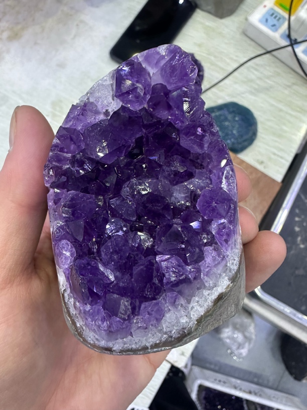 巴西乌拉圭紫水晶摆件