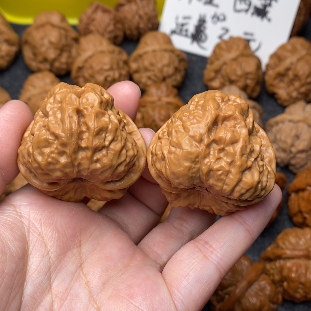 文玩核桃把件蛤蟆40