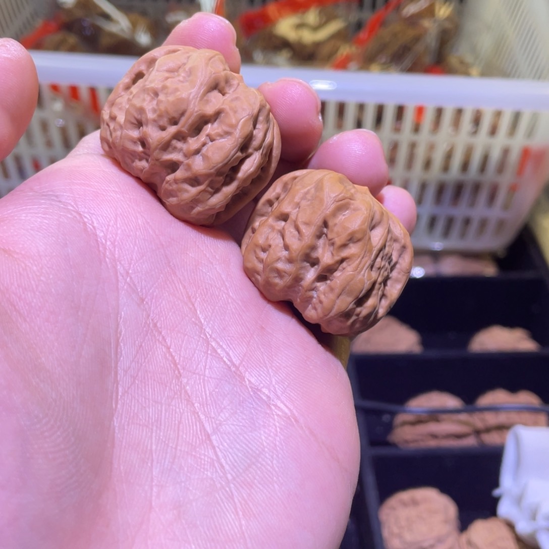 文玩核桃把件蛤蟆头。412