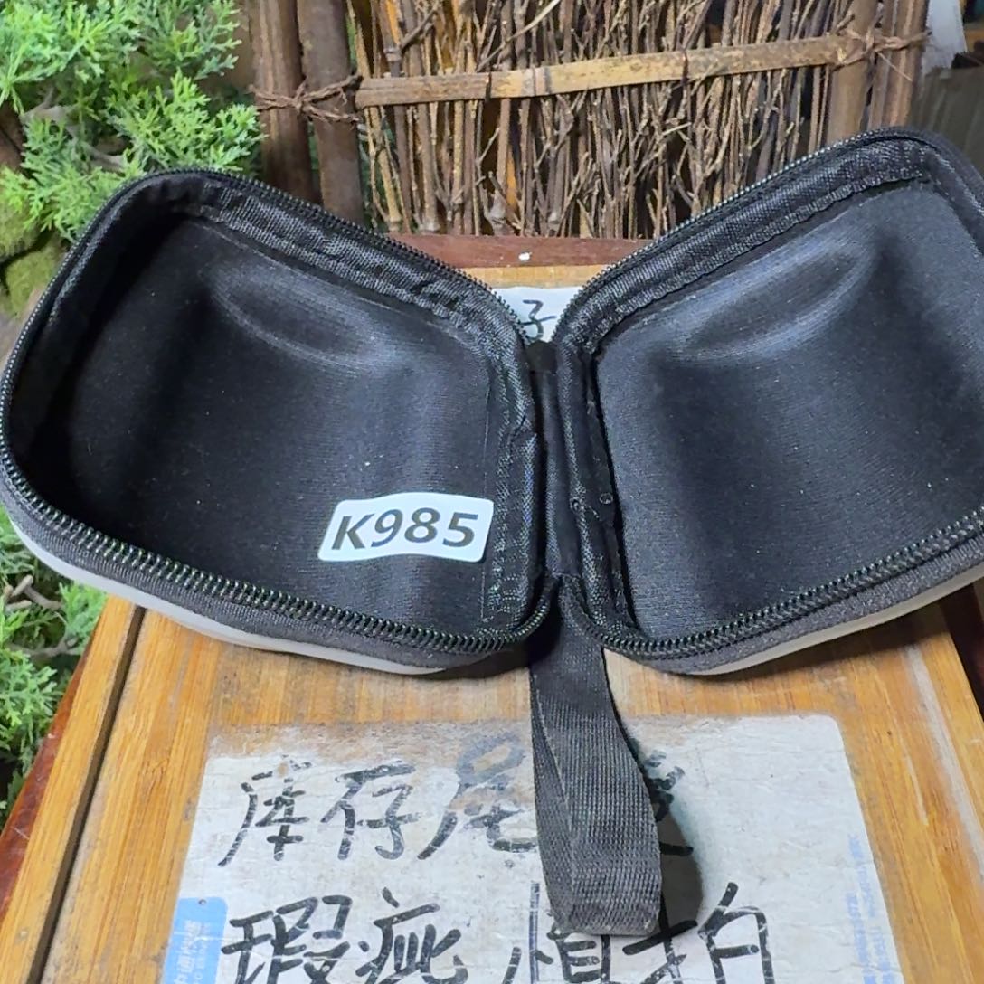 微瑕疵介意勿拍陶瓷器皿M898