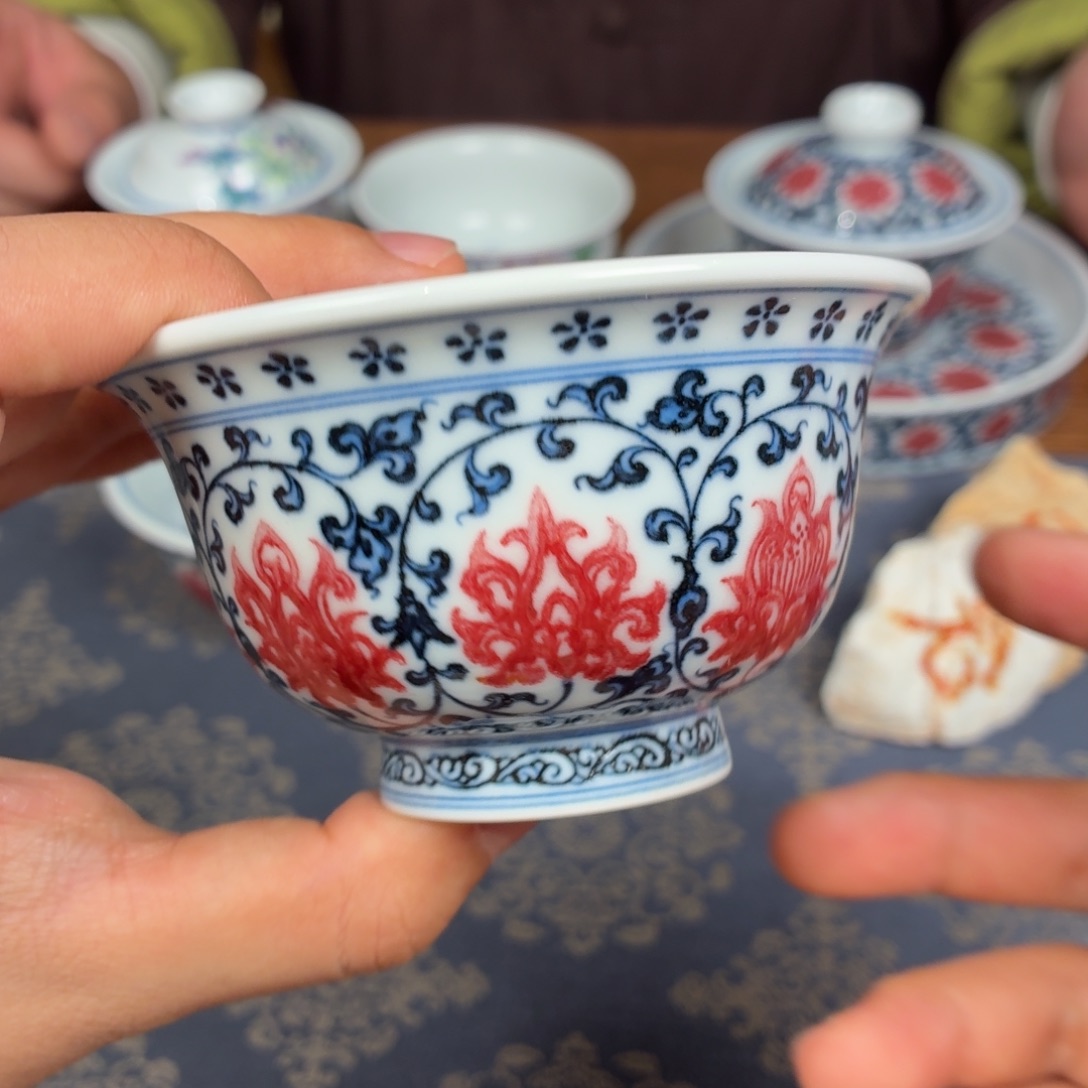 杯子瓷瓷姑娘景德镇陶瓷艺术