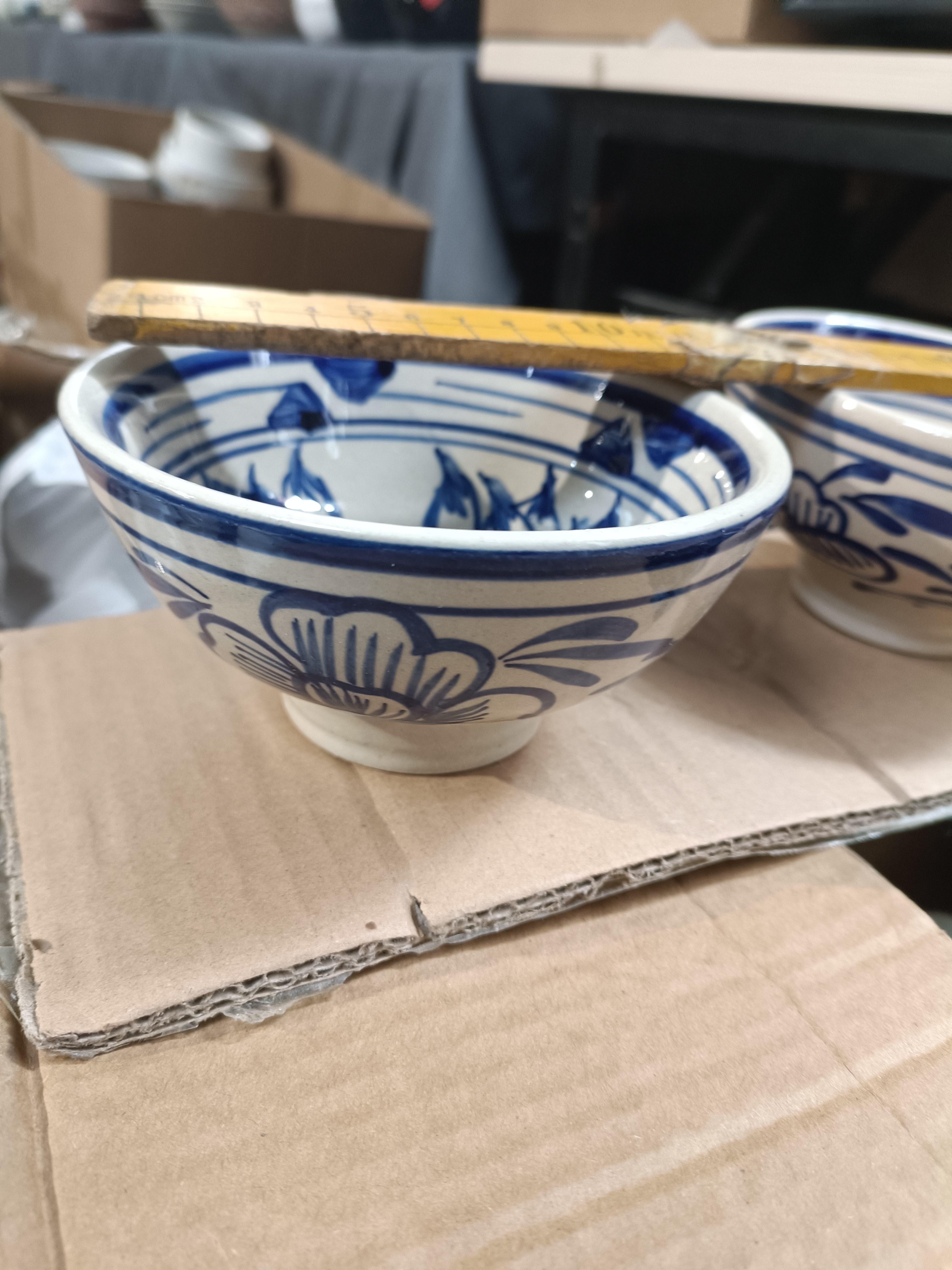 磁州窑釉下手绘青花高足碗一对粗瓷粗糙介意》