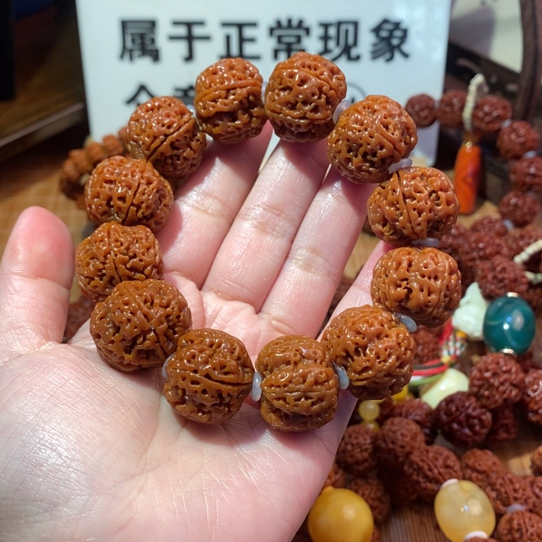 金刚菩提吊坠2225瓣无尘素肉