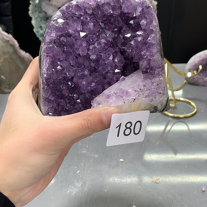 紫晶大型摆件（非配饰）未镶嵌